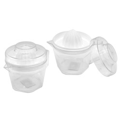 Exprimidor de jugos manual.