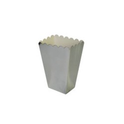 Dulcera de cartón decorado metálico.